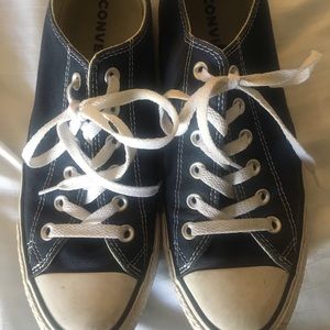 blue converse All Stars men’s 8 women’s 10